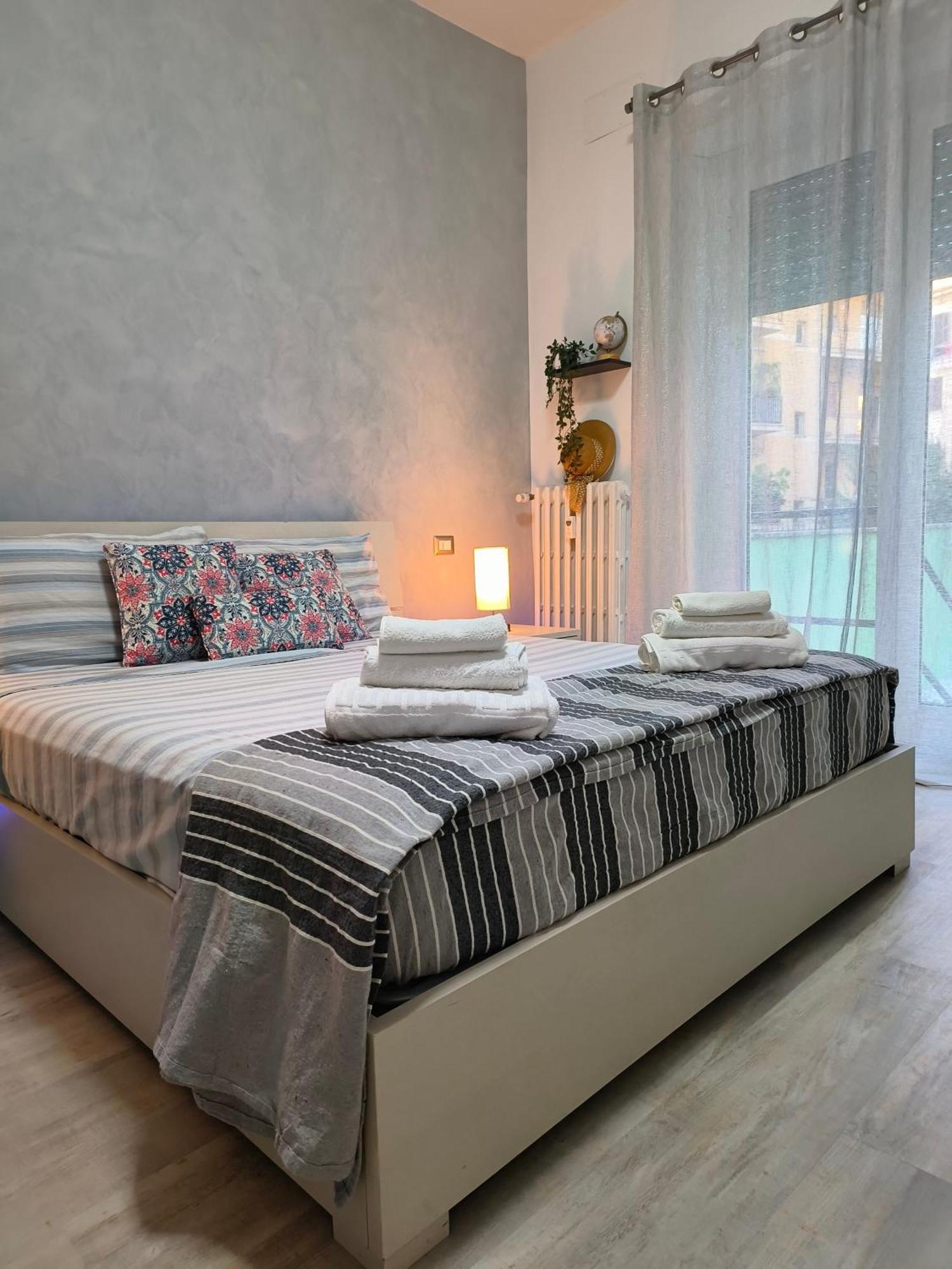 Relax Room Apartment Рим Екстериор снимка